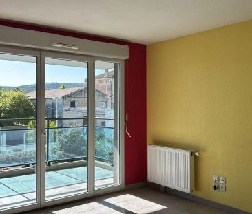 Appartement à louer 4 pièces 72.37m² - Photo 2