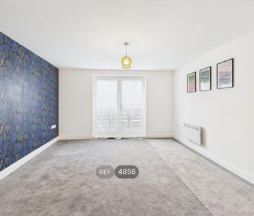 2 bedroom apartment to rent - Photo 2