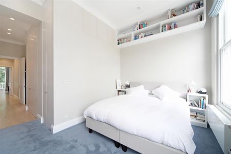 Redcliffe Square, Chelsea, SW10 - Photo 3