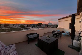 Alquiler de dúplex en Avenida Emilio Castelar, 94