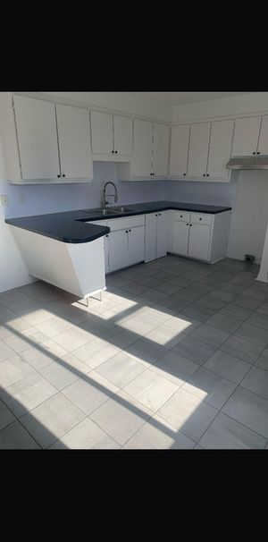 Magnifique 5 1/2 à Ville D'Anjou - Photo 1