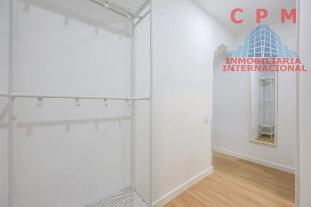 Piso de alquiler en Argüelles - Foto 1