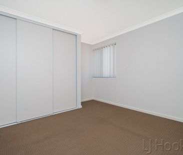 Charming Family Home - Photo 5