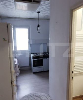 Garsonieră de inchiriat, 30 mp, decomandată, zona Astra - Fotografie 1