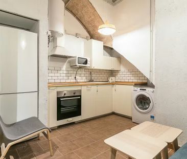 Carrer de Vinaròs, Barcelona, Catalonia 08003 - Photo 1