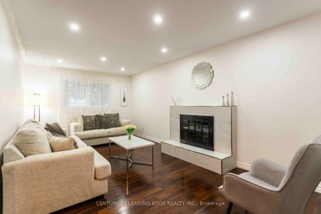 For Lease - 49 Harringay Crescent, Toronto, Ontario - Photo 2