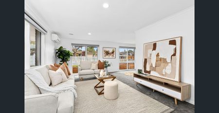 Comfortable Family Living in Prime Highton - Photo 3