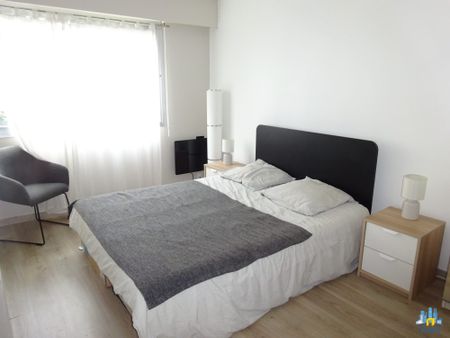 Location Appartement 2 pièces 46m² COURBEVOIE 92400 - Photo 3