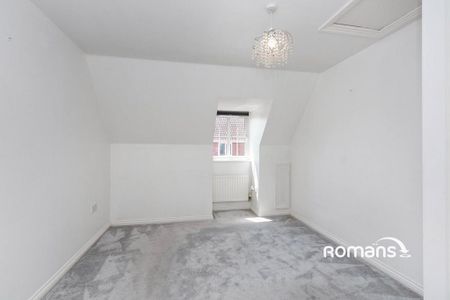 3 bedroom semi-detached house to rent - Photo 4