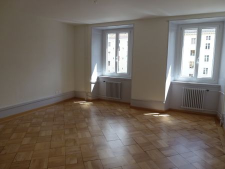 Appartement cinq pièces - Photo 2
