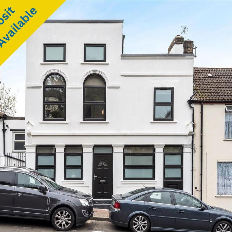 House share to rent - Photo 1