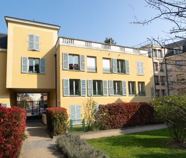 location Appartement T1 DE 31.3m² À VERSAILLES - Photo 3