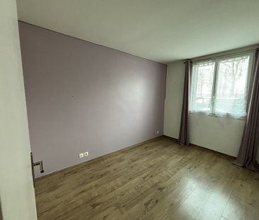 Location Appartement 4 pièces 60m² - Photo 4