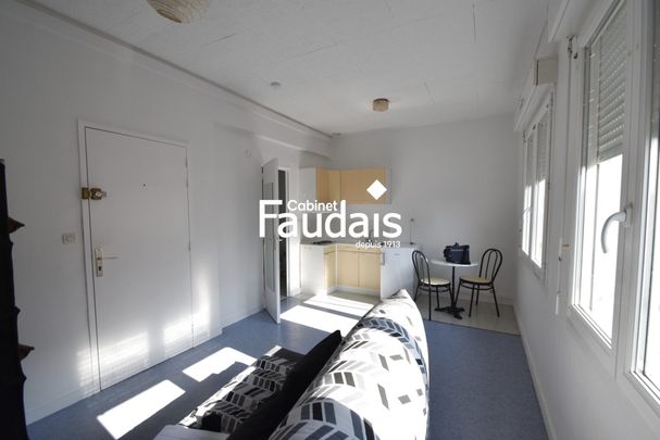 Location Appartement 1 pièce 20m² ST LO 50000 - Photo 1