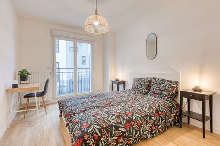 Magnifique T3 meublé de 73 m² - Saint Ouen - Photo 4