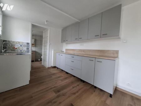 Maison semi-mitoyenne, 1 chambre, un bureau, une cour - Photo 4