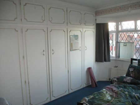 2 bedroom house share to rent - Photo 3