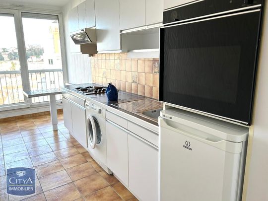 Location Appartement 2 pièces 52m² ST ETIENNE 42000 - Photo 1