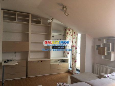 Mansarda cocheta in bloculet 2014 Metrou Jiului - Photo 3