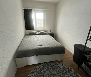 Über den Dächern von Uster: Helle 3-Zimmer-Wohnung mit Balkon - Foto 2
