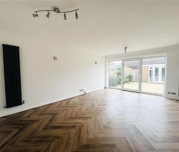 2 bedroom detached bungalow to rent - Photo 2