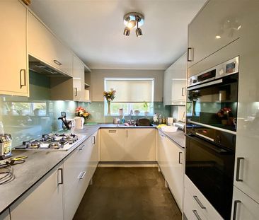 Penfold Road, Worthing - Photo 2