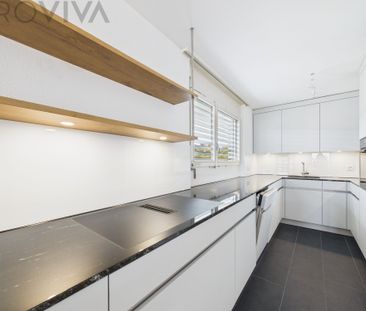 Mit vielen Extras wie Hallenbad, Sauna, Partyraum und Turnhalle - Foto 1