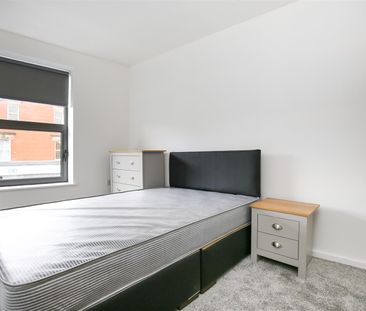 2 bed apartment to rent in Warton Terrace, Heaton, NE6 - Photo 2