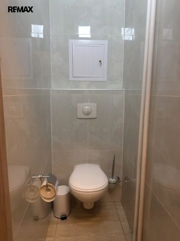 Pronájem bytu 2+1 57 m² - Photo 2