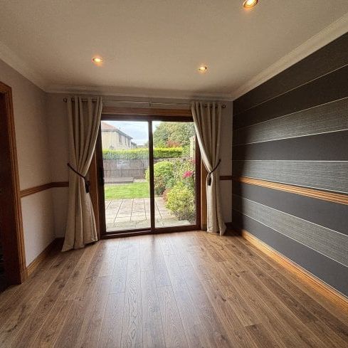 Almondbank, Glenrothes - Photo 1