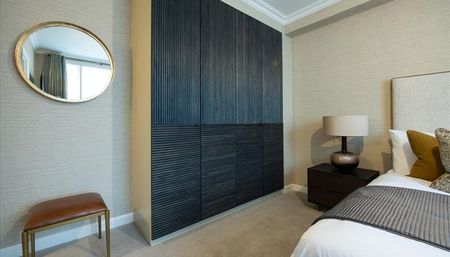 3 bedroom flat to rent - Photo 4