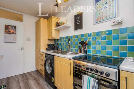 1 bedroom apartment to rent Gilpin Close, SO19 - Photo 4