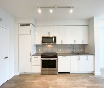 For Lease - 4055 Parkside Village Drive Unit# 2614, Mississauga, On... - Photo 6