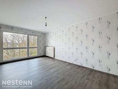 Location Appartement 3 pièces 73m² - Photo 2