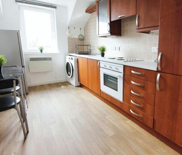 2 bedroom flat to rent - Photo 5