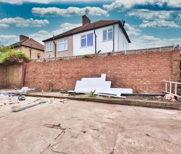 5 bedroom terraced house to rent - Photo 4