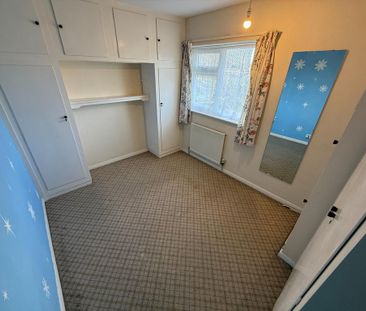 3 bedroom end of terrace house to rent - Photo 3