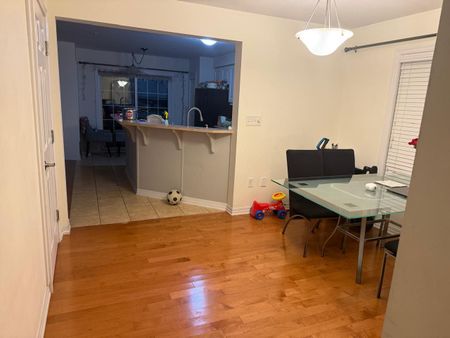 For Lease - 12 Osgoode Street Unit# UPPER, Cambridge, Ontario - Photo 2