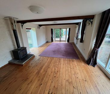 3 bedroom detached house to rent - Photo 1