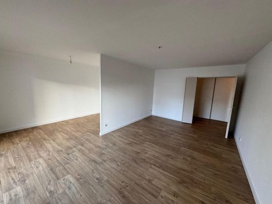 Appartement à louer, 4 pièces - Angers 49000 - Photo 1