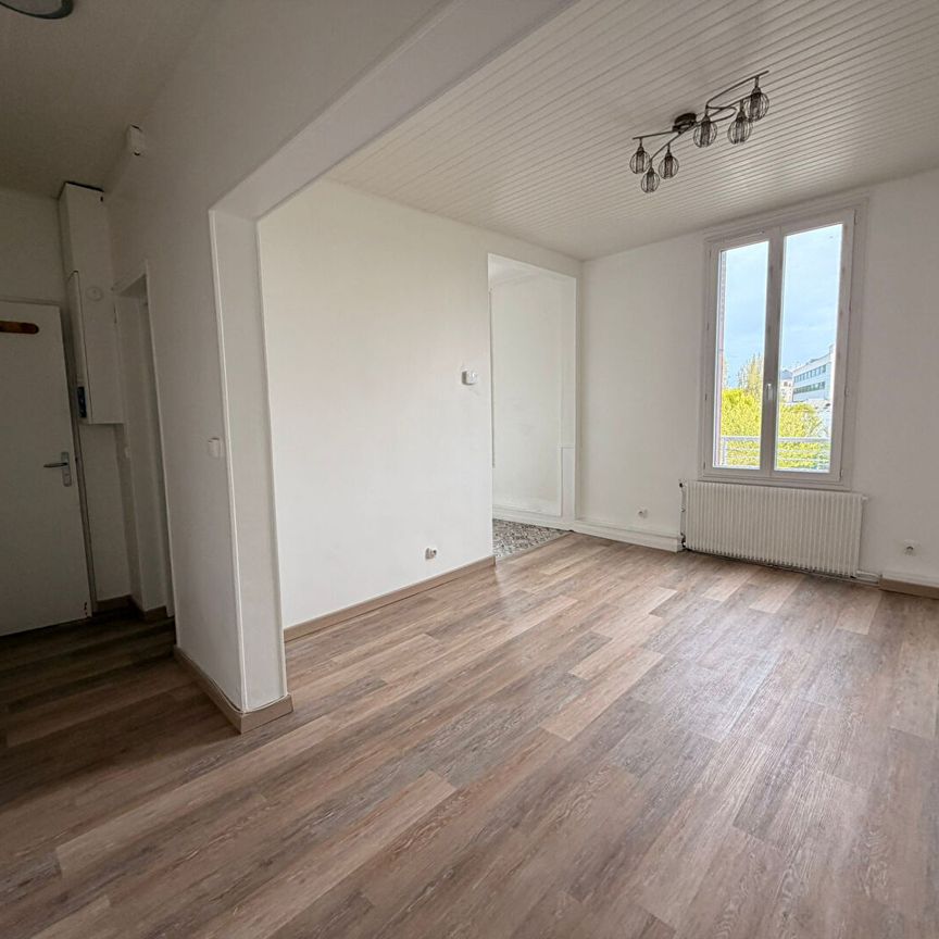 Appartement 2 Pièces - CHATOU - Les Landes, - Photo 1