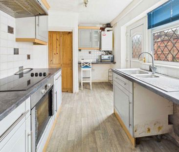 2 bedroom terraced house to rent - Photo 3