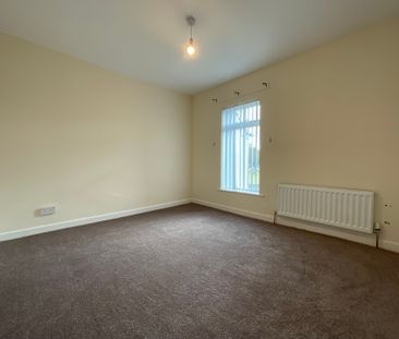 5 Bridge Street, Killyleagh, BT30 9QN - Photo 4