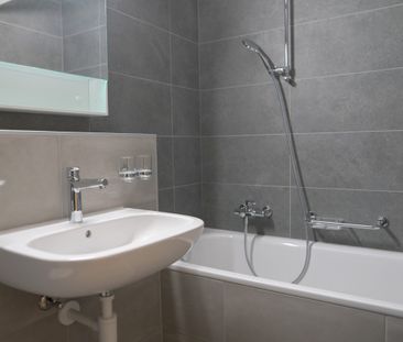 Grand Rue 8 – Bel et grand appartement de 4 pièces rénové - Photo 4