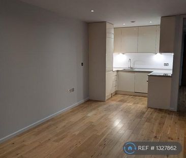 1 bedroom flat to rent - Photo 6