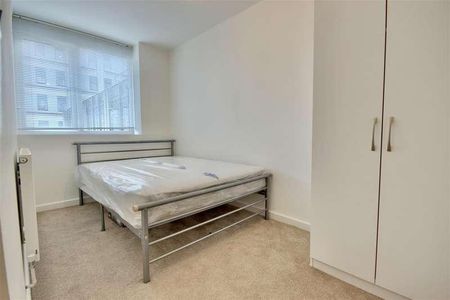 Enterprise House, Isambard Brunel Road, PO1 - Photo 2