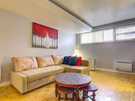 1776 Av. Pinewood - Photo 3