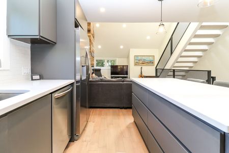 For Lease - 194 Escarpment Crescent, Collingwood, Ontario - Photo 5