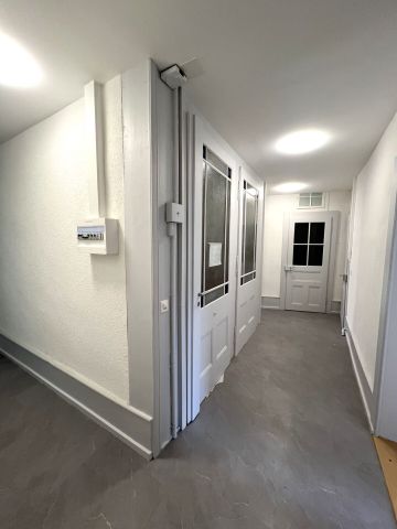St-Imier, magnifique logement de 4 pièces entièrement rénové - Photo 2