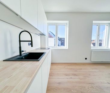 Lichtrijk, energiezuinig en ruim duplex appartement - Photo 1